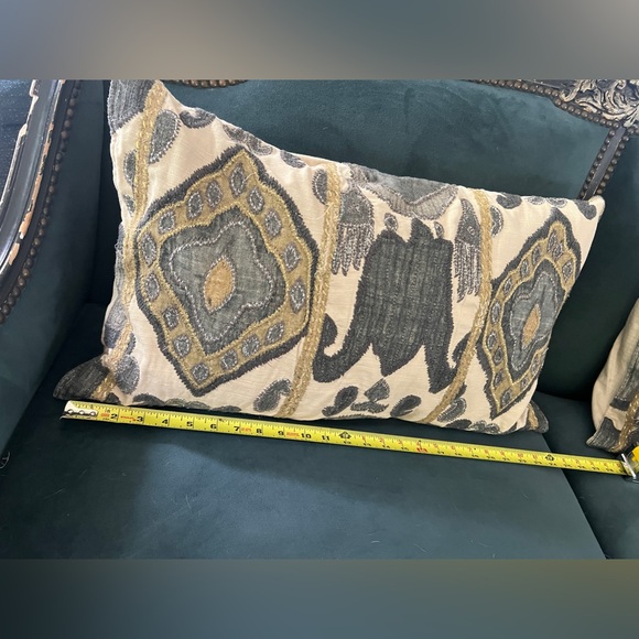 POTTERY BARN EMBELLISHED IKHAT PATTERN (2)24x14 decorative pillows - Picture 2 of 6